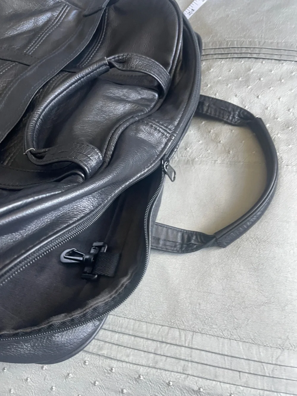 Black Leather Briefcase/Messenger Bag 12